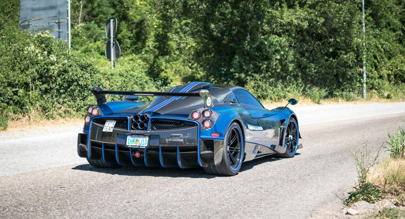 Illustration for article titled A Pagani Rally In Italy Puts All Other Car Meets To Shame